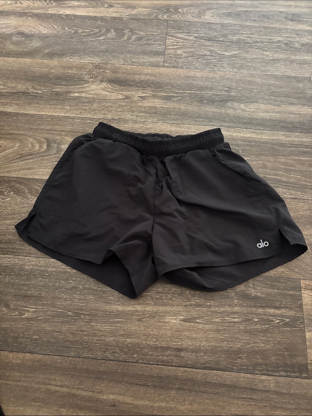 ALO Yoga Alumni Shorts